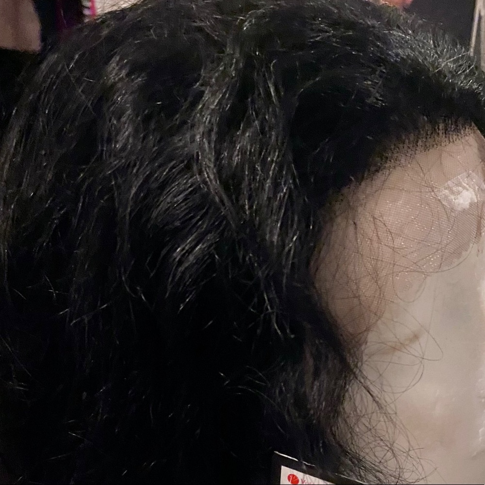 Human Lace Wig - Picture 2 of 9